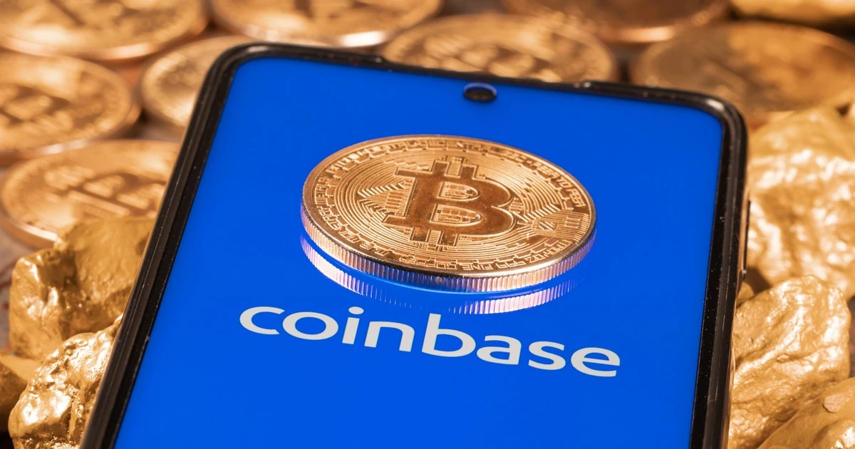 Coinbase Poaches Facebook’s Former Head of Product to be New CMO