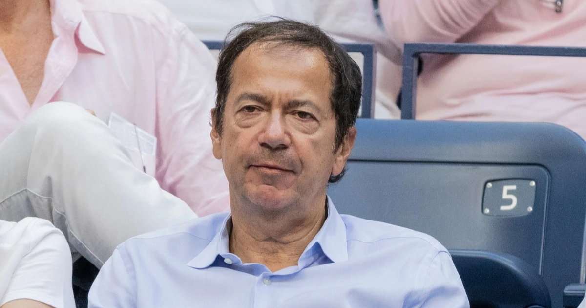 Billionaire John Paulson Describes Crypto as “Worthless Bubble”, Will Eventually Crash to Zero