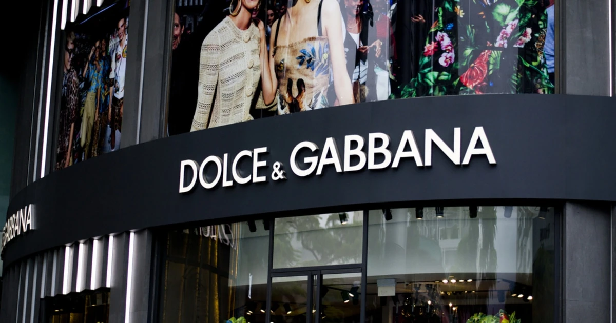 Dolce  &  Gabbana Bags $6M from Fashion NFT Collection “Collezione Genesi”