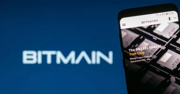 Semiconductor Design Company Bitmain Suspends Sales of Antminers in Mainland China