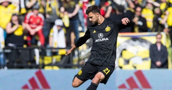 USL Footballer Alex Crognale Now Receives 15% of His Salary in Bitcoin