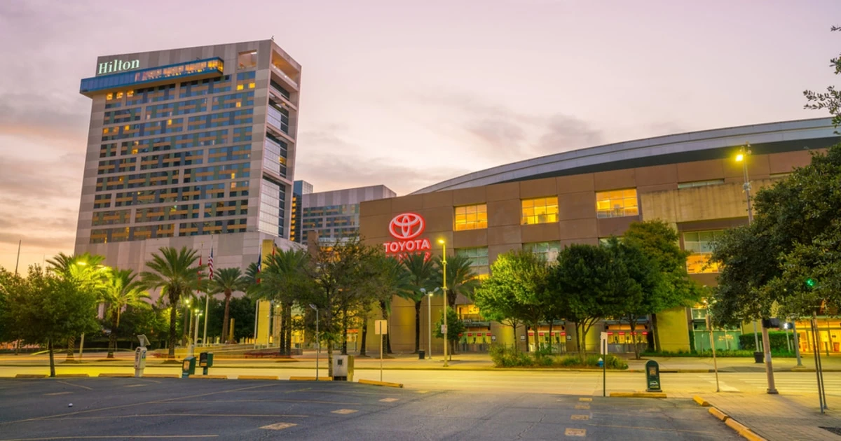 NBA's Rockets Team up with NYDIG, to be Paid in Bitcoin