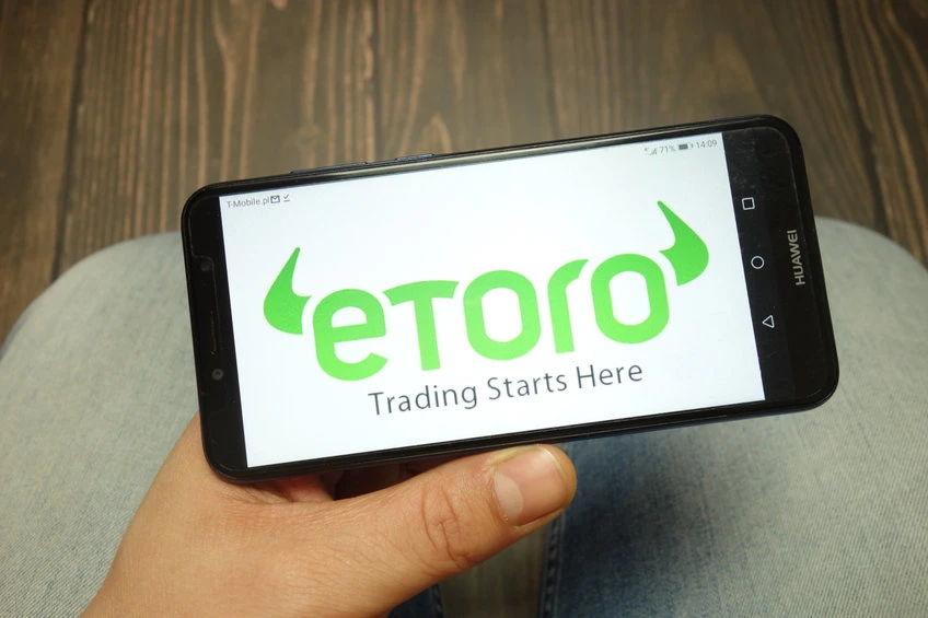 eToro lists CELO as it continues expanding its crypto offering
