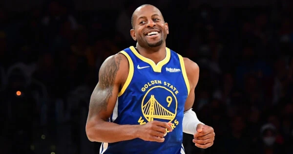 NBA champion Andre Iguodala to Accept Salary Payment in Bitcoin