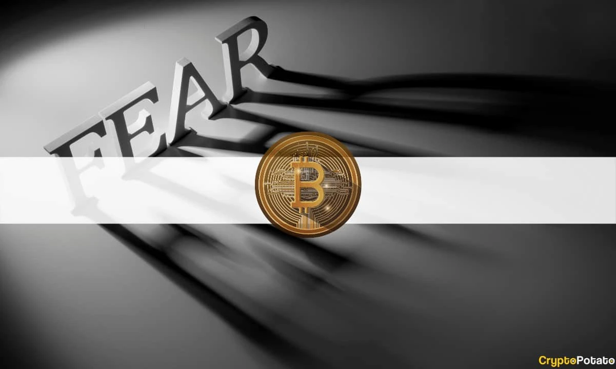 Bitcoin Struggles Below $40K as Sentiment Returns to Extreme Fear (Market Watch)