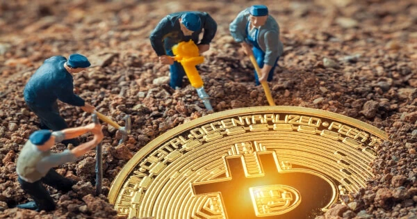 Bit Origin Limited Signs LOI to Acquire 30.62% Equity Interests in Horizon Mining Ltd