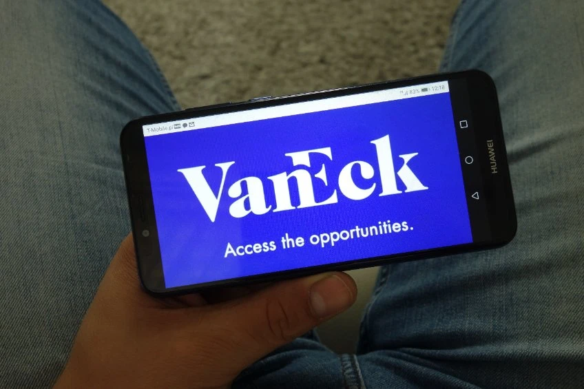 VanEck refiles for physically-backed Bitcoin ETF with the US SEC