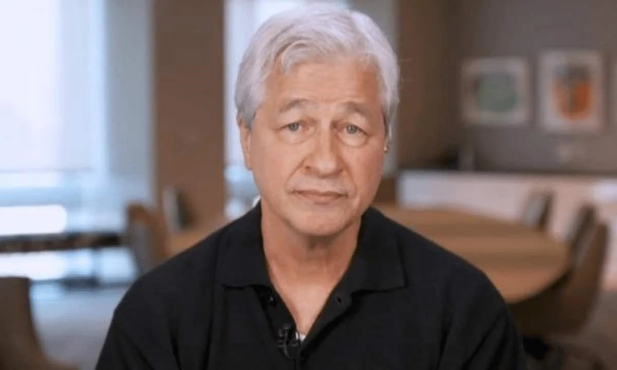 JPMorgan CEO Slams Crypto Again, Calls Bitcoin ‘Decentralized Ponzi Scheme’