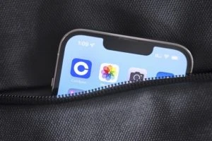Coinbase Beats Revenue Expectations; Adds ERC-20 Offering With Euro Coin