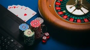 How Do Crypto Slots Differ from Traditional Slots?