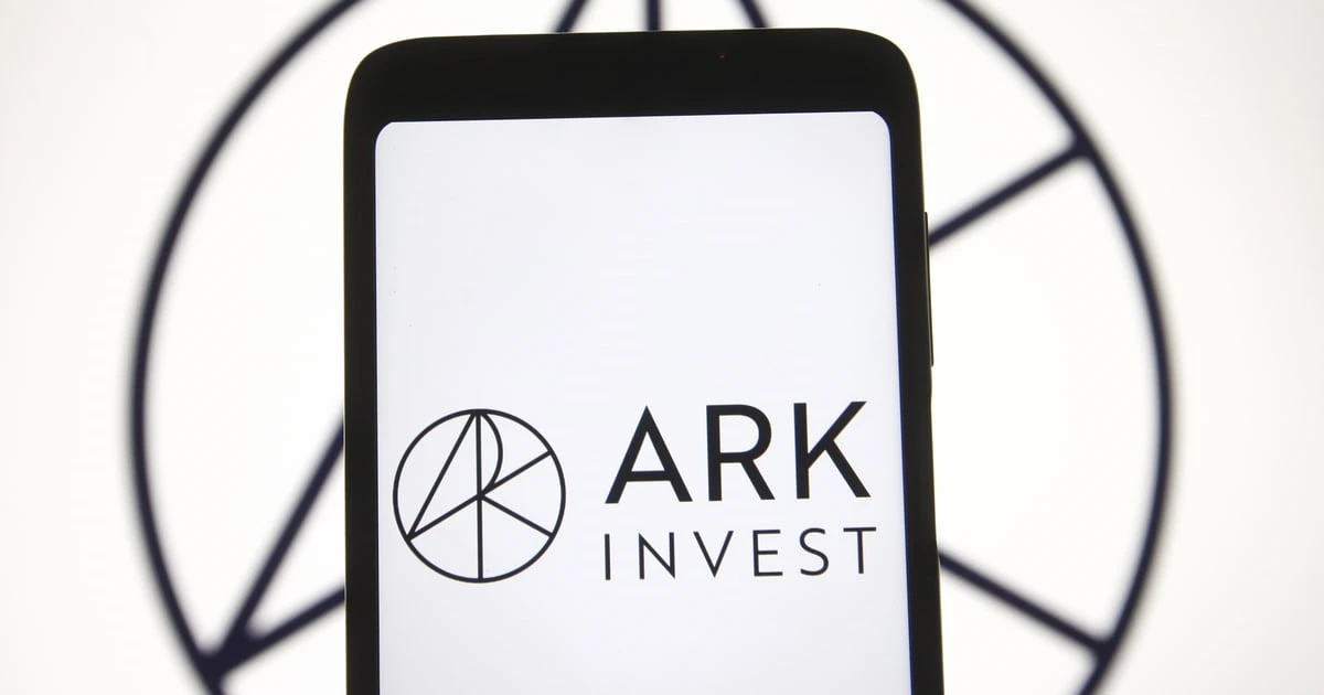 ARK Invest Buys Record Amount of Coinbase Stock, Despite Market Volatility