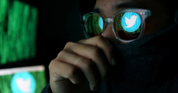Twitter disables actions on tweets with Substack links