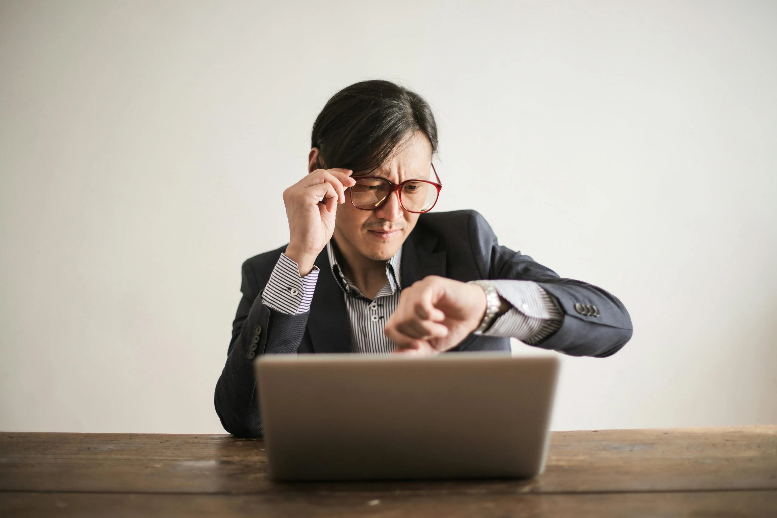 Stuck Withdrawal? How to Resolve Delays at iGaming Platforms