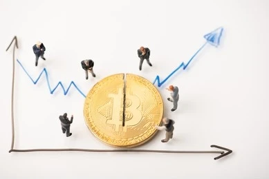 Bitcoin Halving: Anticipating Price Impact, Miner Challenges, And Long-Term Outlook