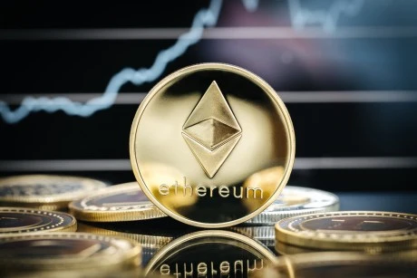 Ethereum Rally Looms: Analyst Predicts ETHs Next Stop Is $5,300