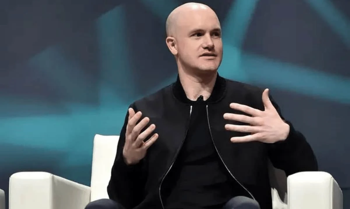 Coinbase CEO Denies Selling Paper Bitcoin to BlackRock and cbBTC Claims