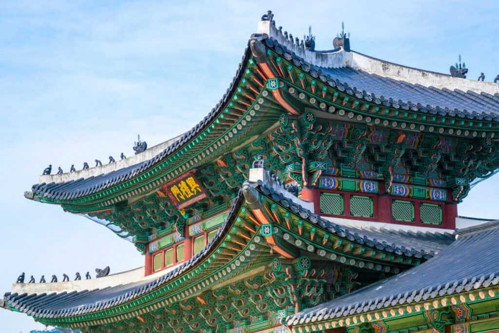 S.Koreas Crypto ETF Ban Reevaluation: 61% Trade Volume Surge Red Flags