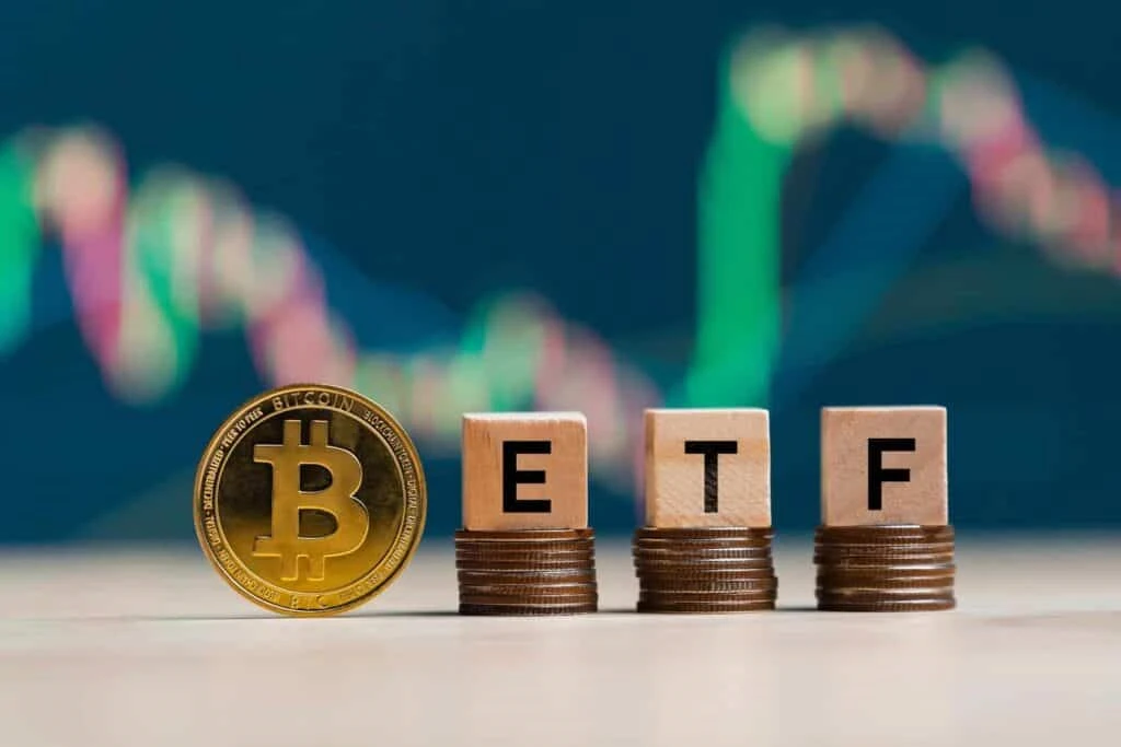 Bitcoin ETFs Soar: $556M Inflows Mark Biggest Day Since June