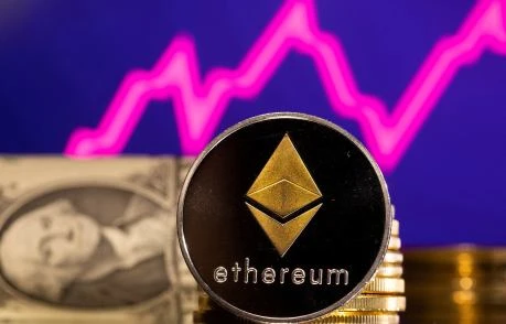 Ethereums Latest Drop: What Key Holders Did Next