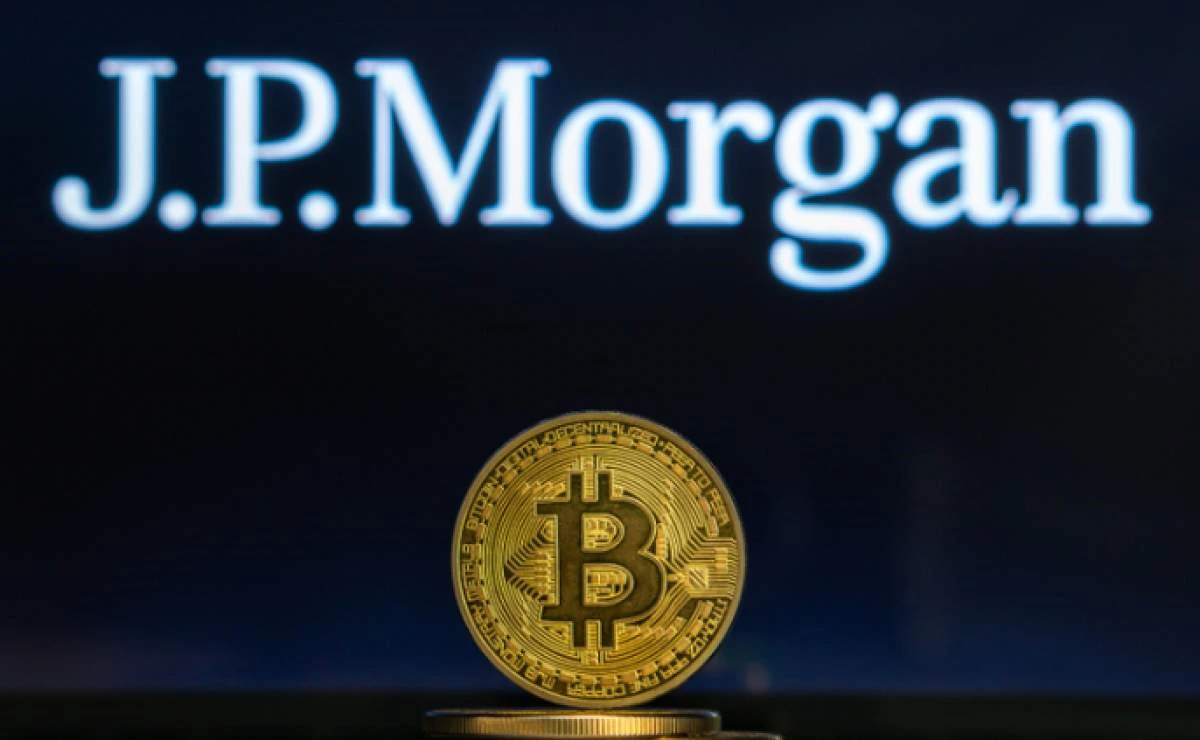 JPMorgan Analysts Question Bitcoins Digital Gold Narrative as Gold Sees Stronger Demand