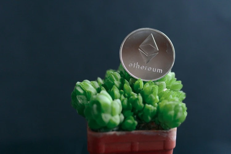 Ethereum May Be Headed To $1,200  Can ETH Make A Comeback? Analysts Explain