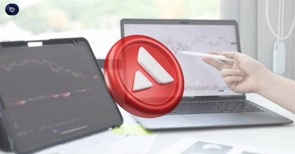 AVAX Consolidates Near $22 as Breakout Toward $23 Looms