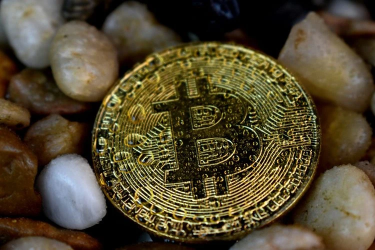 LMACD Indicator Reveals Where The Bitcoin Price Is After Rejection From $97,000