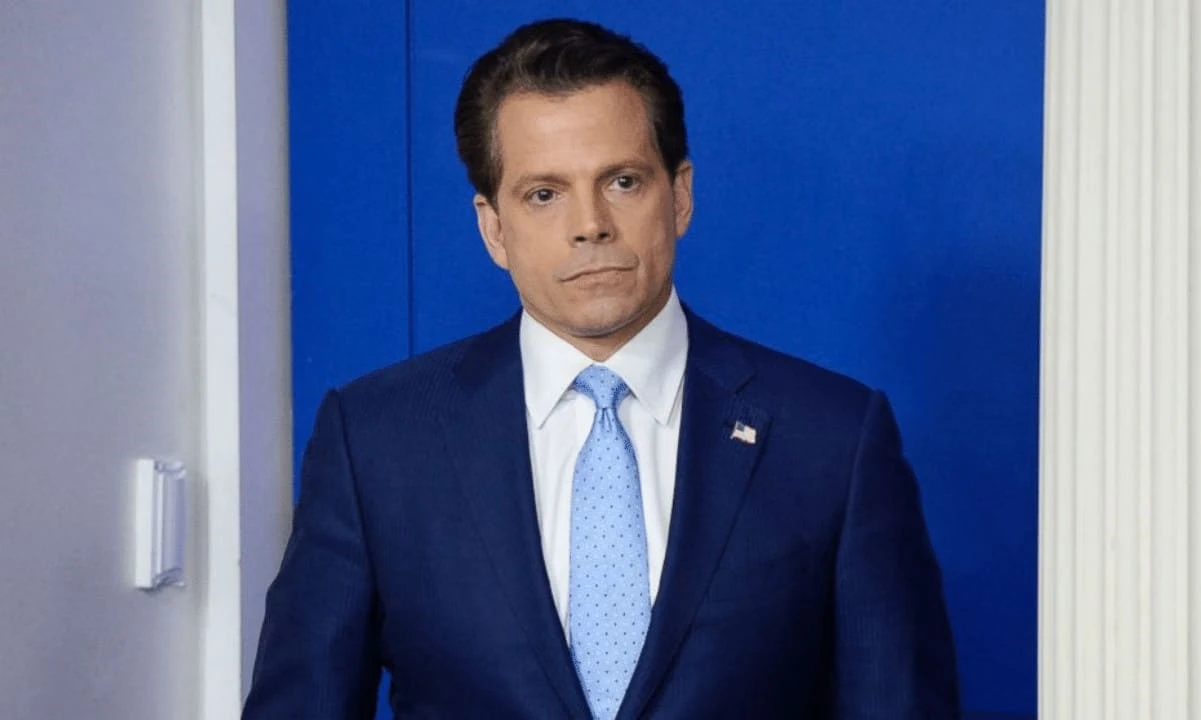 Anthony Scaramucci Warns Trumps Crypto Ventures Open Pathways for Corruption