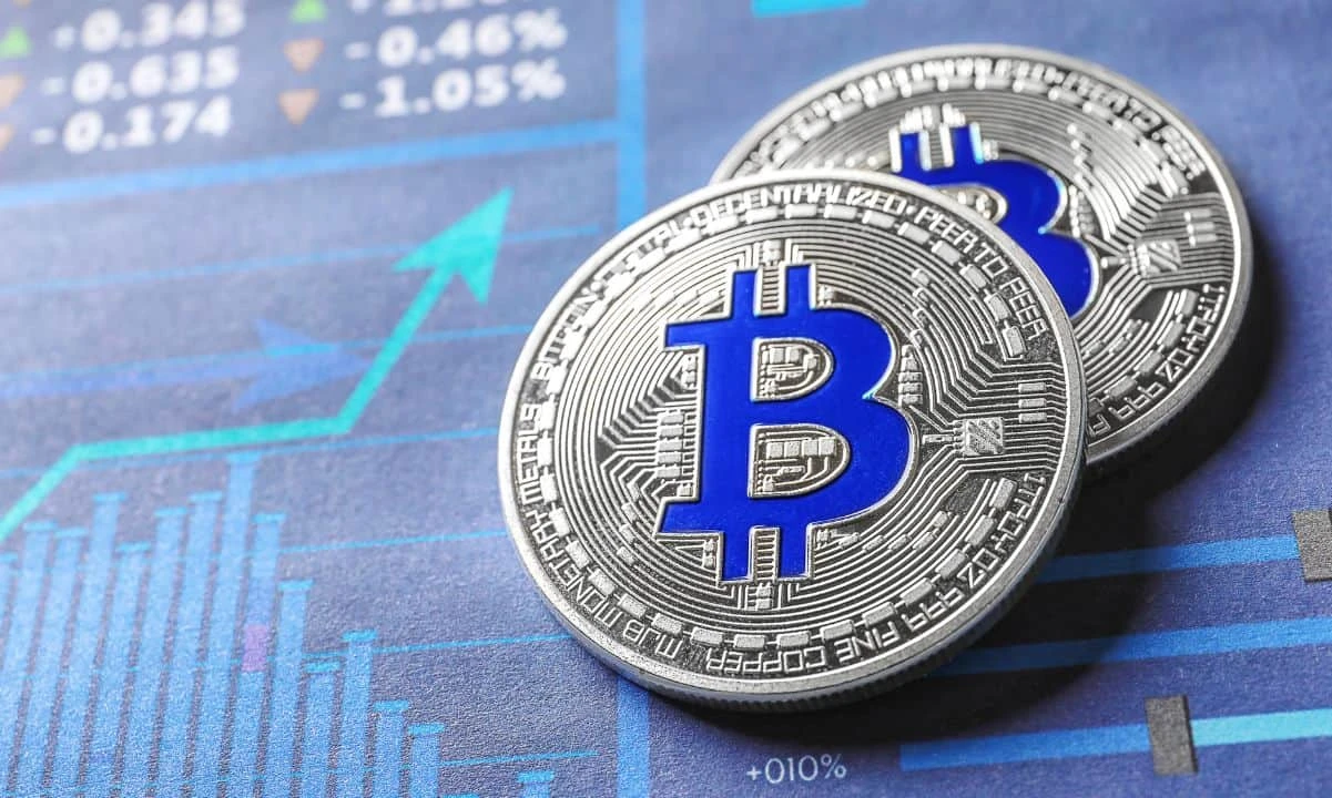 CoinShares: Bitcoin Drives $882M Weekly Inflows into Digital Assets